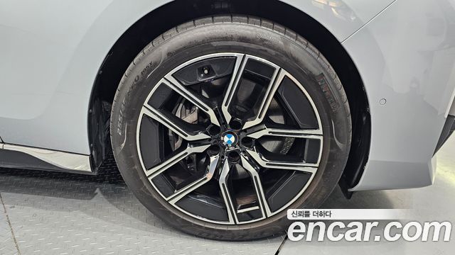 BMW 7-Series 2024 — photo 7