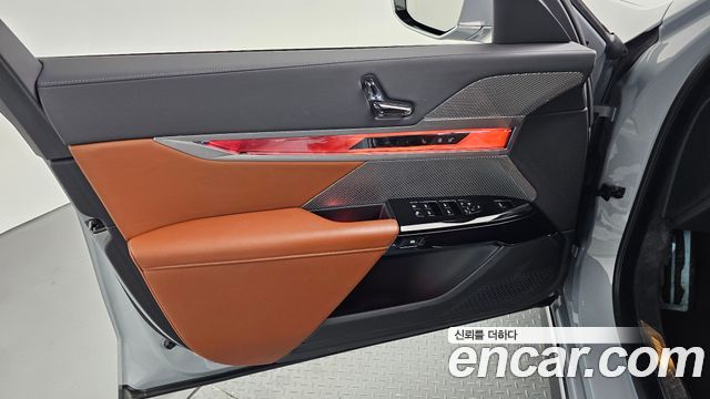 BMW 7-Series 2024 — photo 14