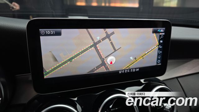 Mercedes-Benz C-Class 2020 — photo 20