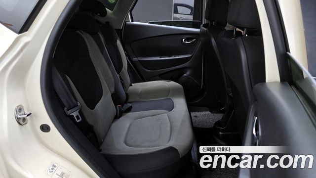 Renault Korea QM3 2015 — photo 11