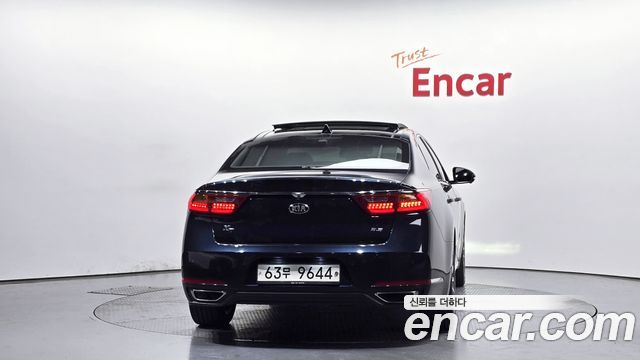 Kia K7 2016 — photo 4
