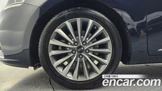 Kia K7 2016 — photo 5
