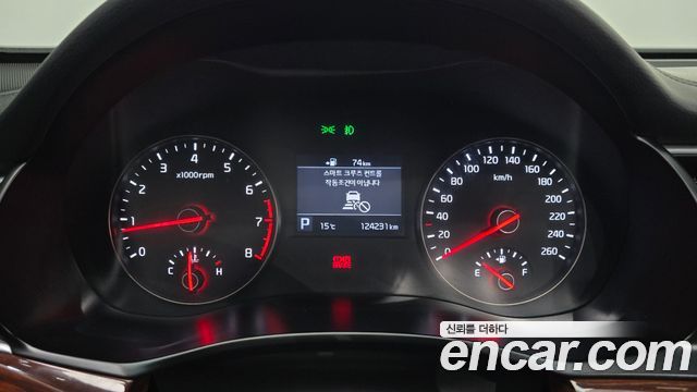 Kia K7 2016 — photo 8