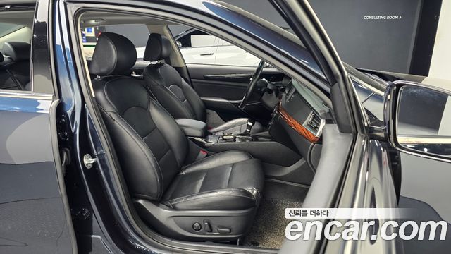 Kia K7 2016 — photo 10