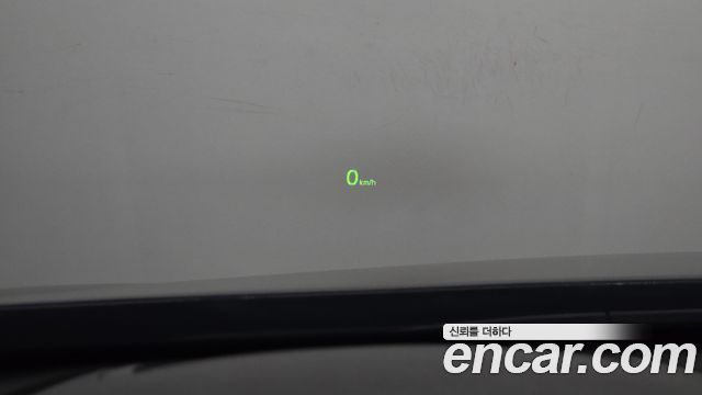 Kia K7 2016 — photo 17