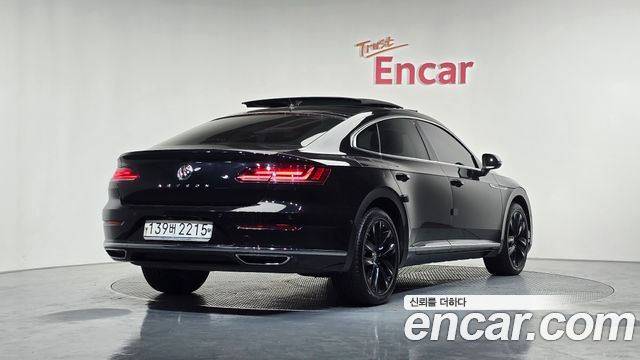 Volkswagen Arteon 2019 — photo 2