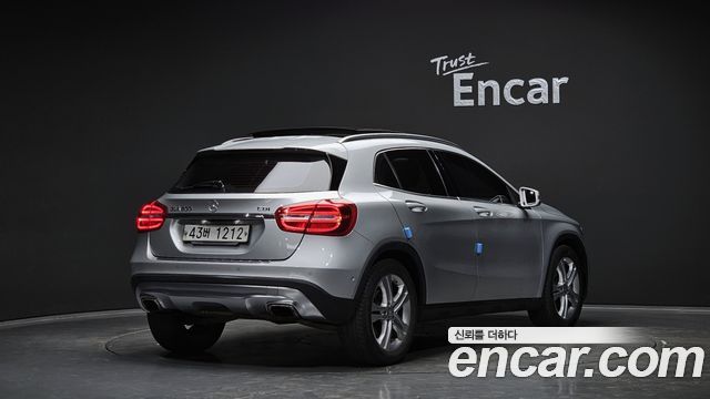 Mercedes-Benz GLA-Class 2015 — photo 2