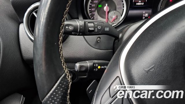 Mercedes-Benz GLA-Class 2015 — photo 16