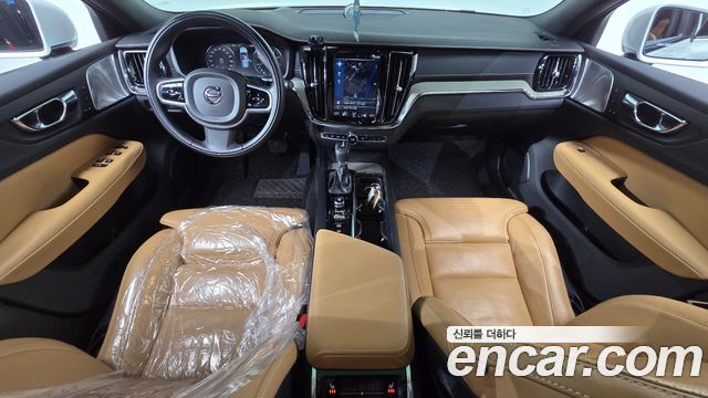 Volvo V60 2020 — photo 7