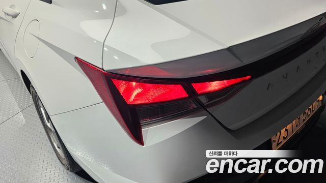 Hyundai AVANTE 2024 — photo 9