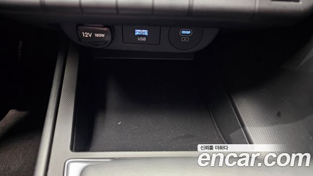 Hyundai AVANTE 2024 — photo 28