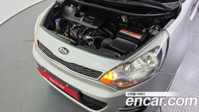 Kia pride 2017 — photo 6