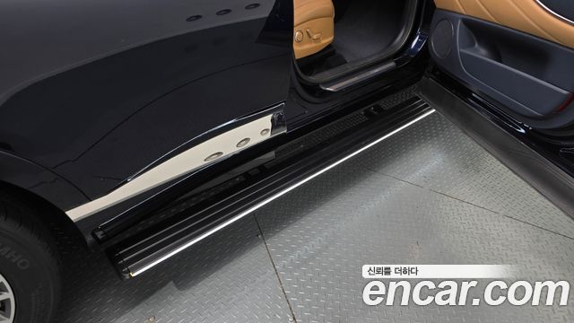 Genesis GV80 2021 — photo 17