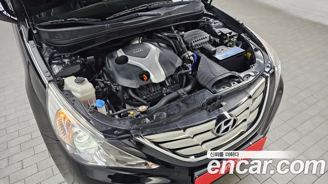 Hyundai Sonata 2012 — photo 6