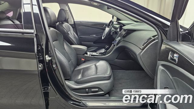 Hyundai Sonata 2012 — photo 12