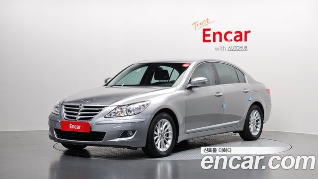 Hyundai Genesis 2009 — photo 1