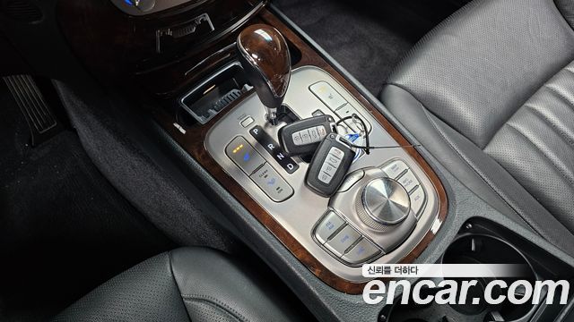 Hyundai Genesis 2009 — photo 9