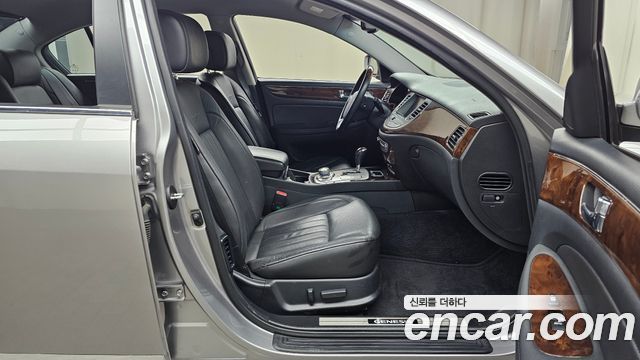 Hyundai Genesis 2009 — photo 11
