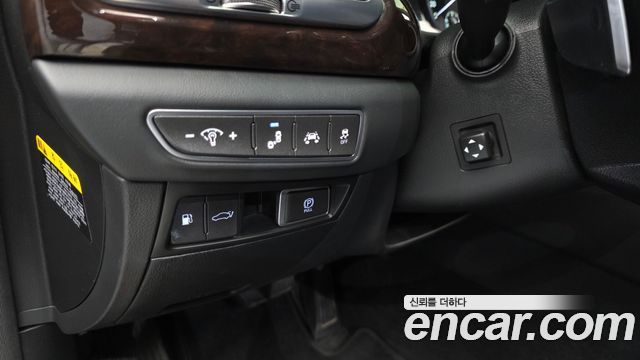 Genesis EQ900 2017 — photo 13