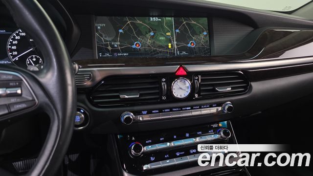 Genesis EQ900 2017 — photo 14
