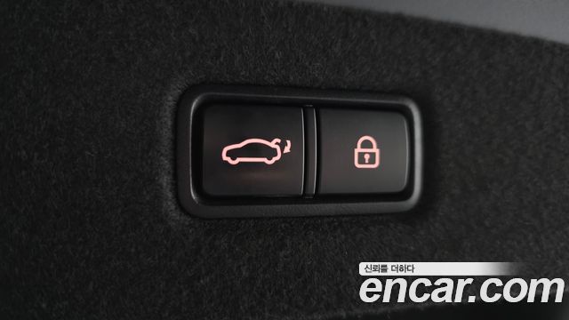 Genesis EQ900 2017 — photo 17