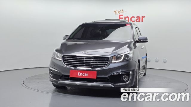Kia Canival 2016 — photo 3