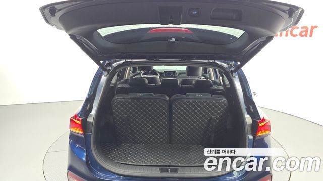 Hyundai Santafe 2019 — photo 26