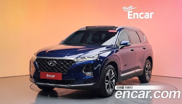 Hyundai Santafe 2019 — photo 1