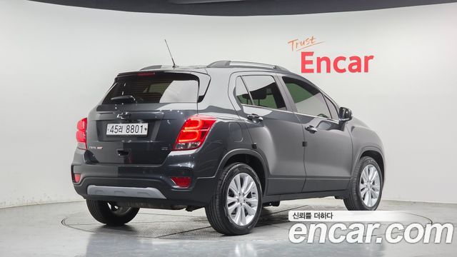 Chevrolet Korea Trax 2017 — photo 2