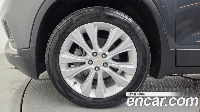Chevrolet Korea Trax 2017 — photo 5