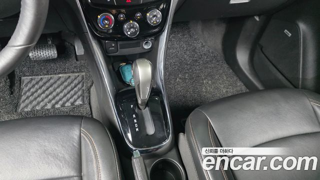 Chevrolet Korea Trax 2017 — photo 12