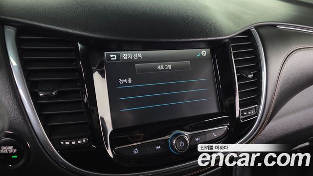 Chevrolet Korea Trax 2017 — photo 21