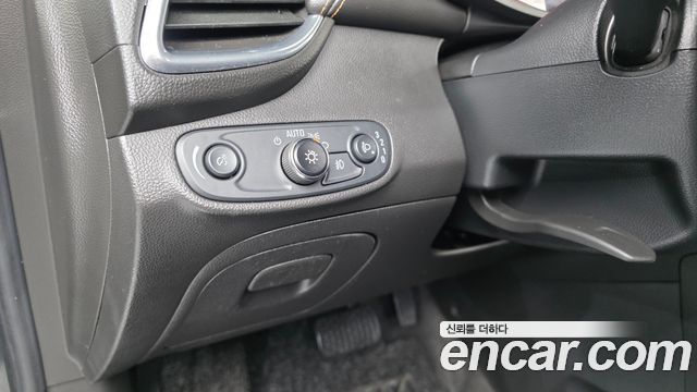 Chevrolet Korea Trax 2017 — photo 25