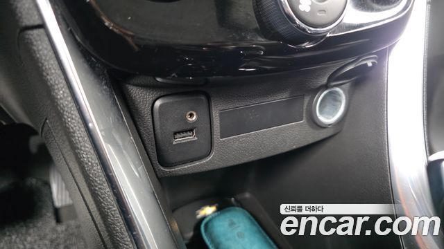 Chevrolet Korea Trax 2017 — photo 16