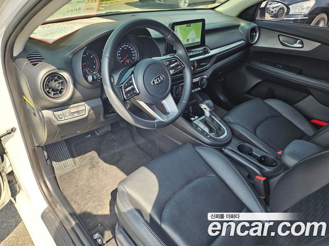 Kia K3 2020 — photo 8