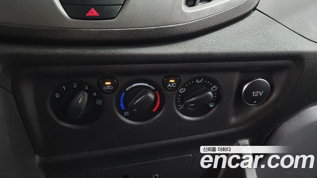 Ford Transit 2015 — photo 16