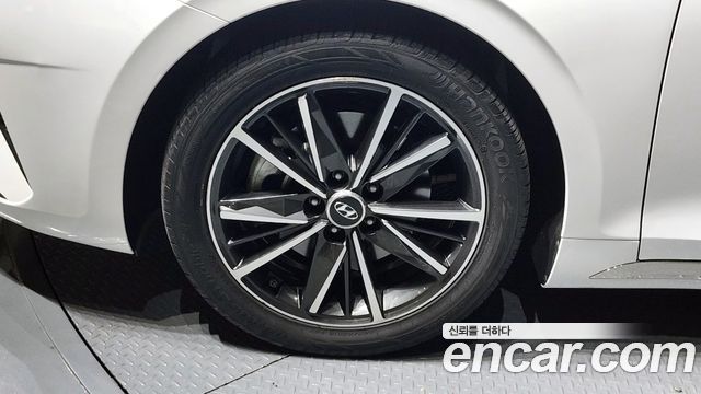 Hyundai Grandeur 2022 — photo 5
