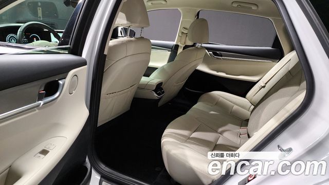 Hyundai Grandeur 2022 — photo 18