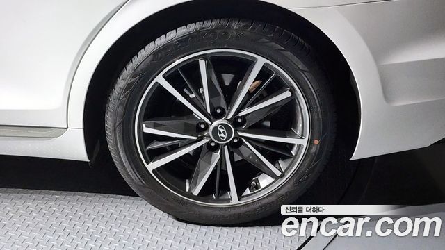 Hyundai Grandeur 2022 — photo 7