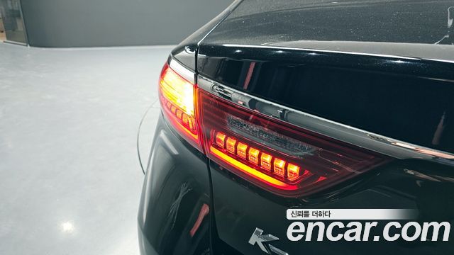 Kia K7 2016 — photo 9