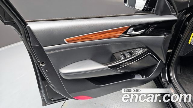 Kia K7 2016 — photo 14