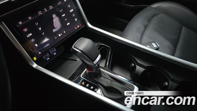 KG Mobility Torres 2023 — photo 12