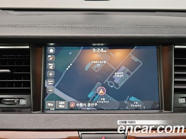 Kia K7 2016 — photo 9