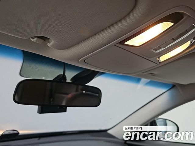 Kia K7 2016 — photo 15