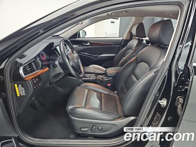 Kia K7 2016 — photo 18