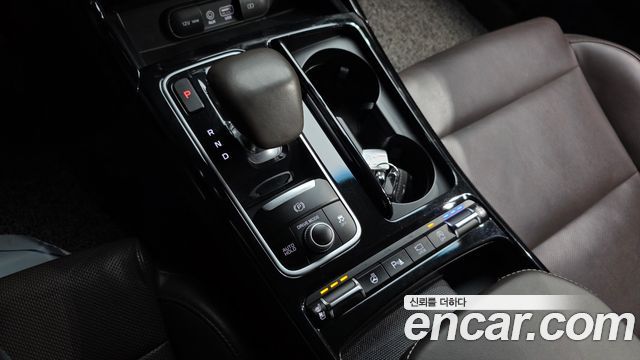 Kia Stinger 2018 — photo 12