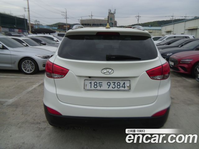 Hyundai Tucson 2011 — photo 4