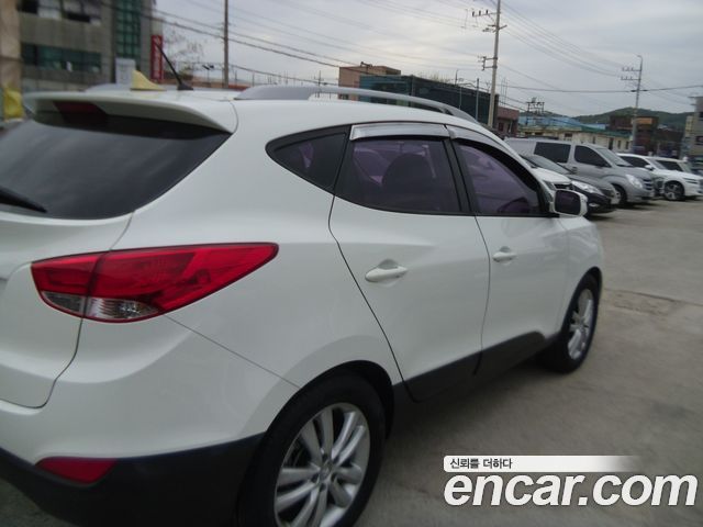 Hyundai Tucson 2011 — photo 5