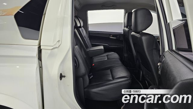 KG Mobility KORANDO 2016 — photo 11
