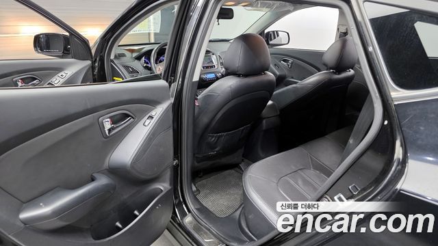 Hyundai Tucson 2012 — photo 11